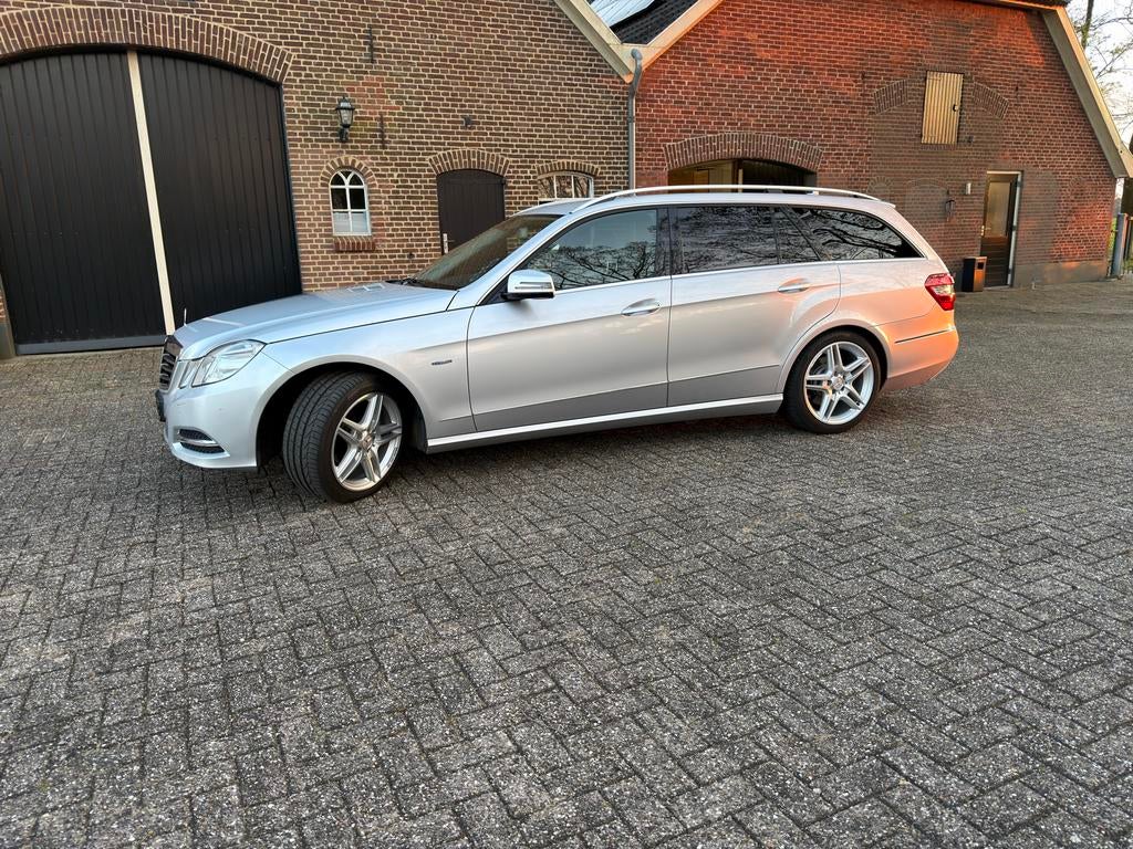 Mercedes-Benz E-Klasse E200, Auto's, Achterwielaandrijving, 4 cilinders, 1796 cc, Stationwagon