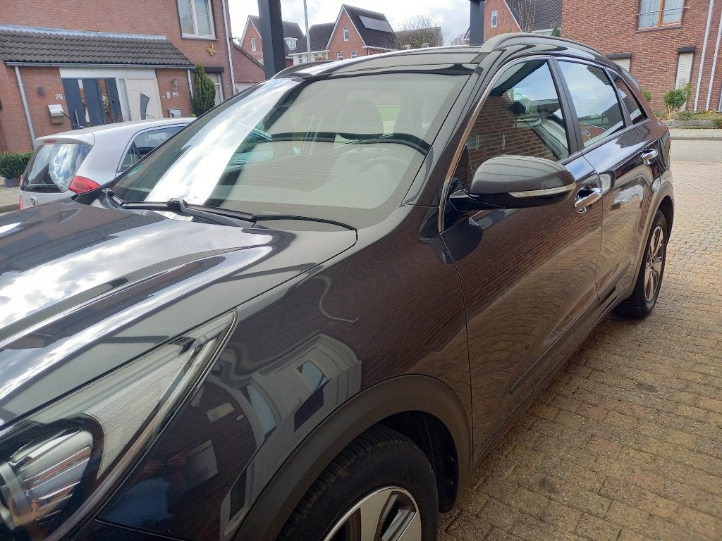 Kia Niro 1.6 GDi Hybrid 141pk Dct6 2017 Grijs
