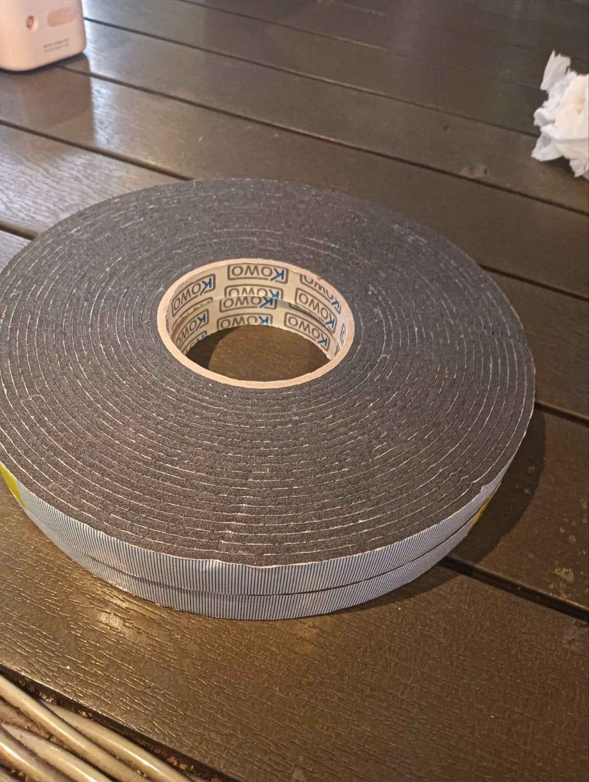 Zelfklevend isolatieband - 4  rollen, Ophalen of Verzenden, Overige materialen, Minder dan 4 cm, Minder dan 5 m²