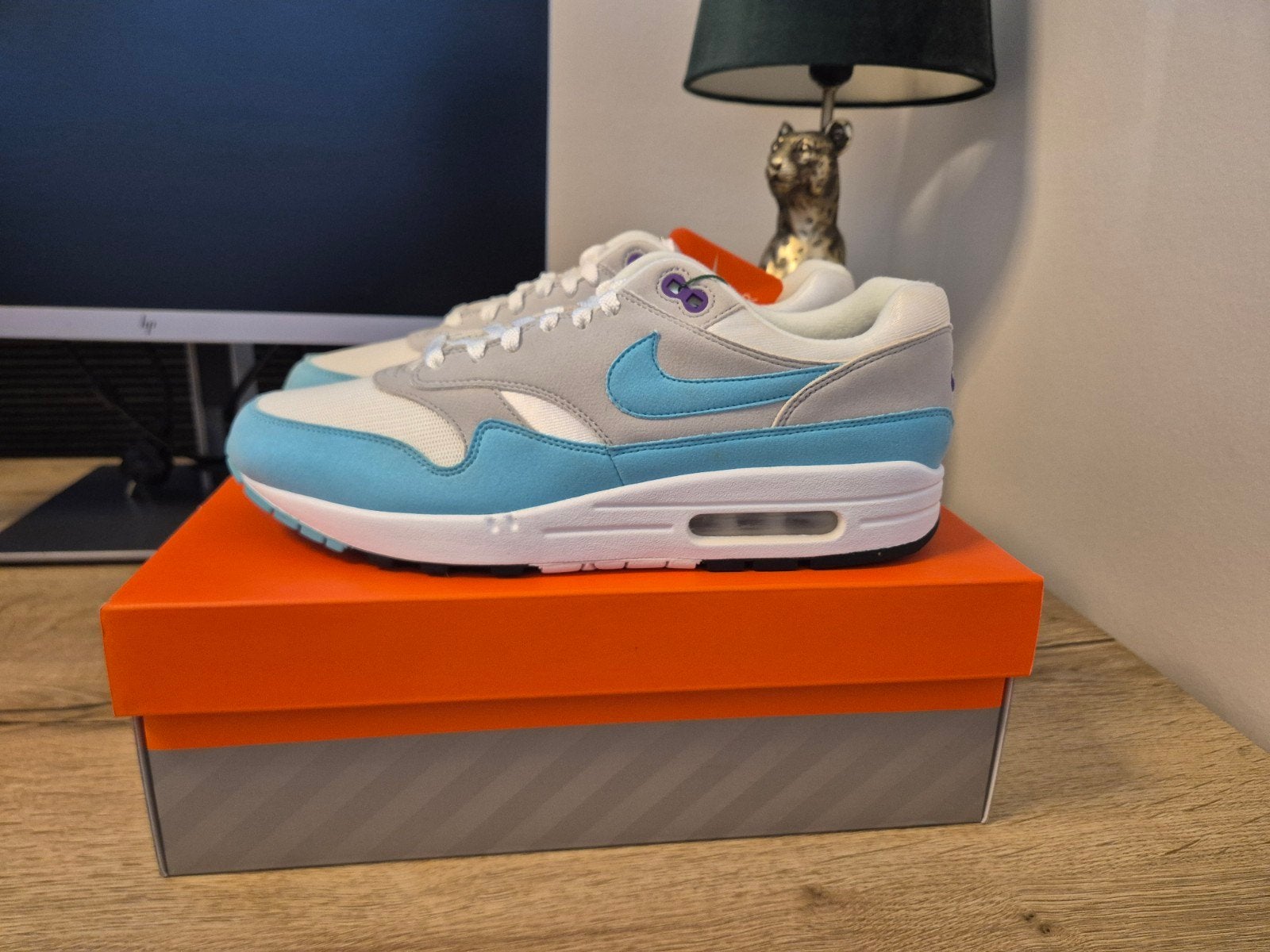 Nike Air Max 1 Anniversary Aqua maat 44.5 - Nieuw in doos, Blauw, Nike, Nieuw, Ophalen of Verzenden