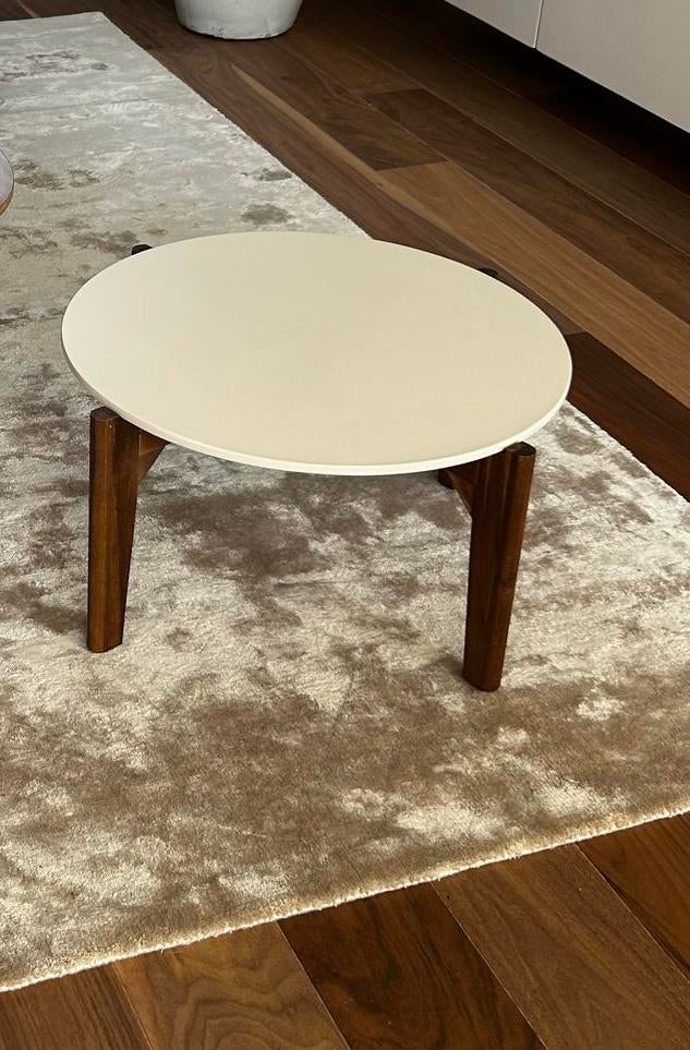 Ronde tuintafel van cement en acaciahout Ø65 cm, Ophalen of Verzenden, Nieuw, Rond, Hout