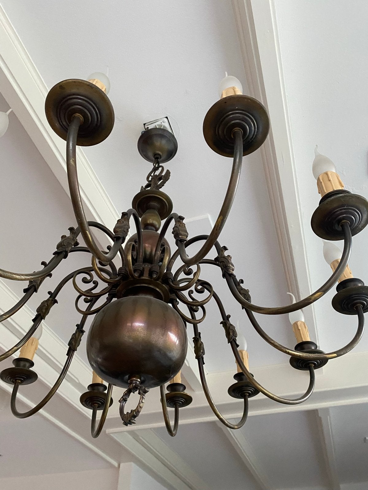 Antieke bronzen kroonluchter met 12 armen, Antiek en Kunst, Ophalen of Verzenden