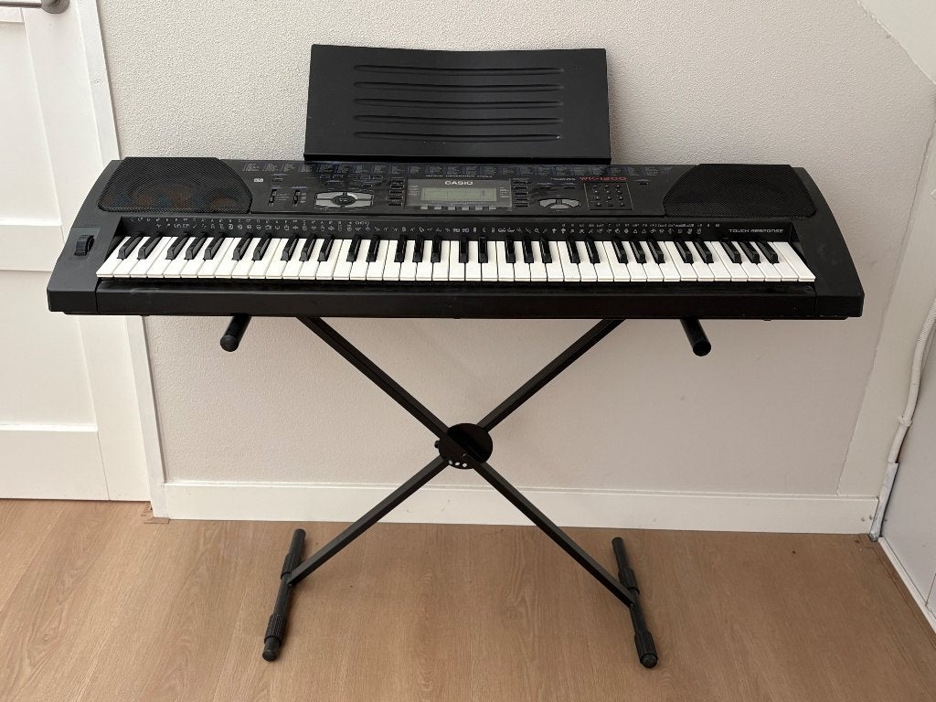 Keyboard Casio, Muziek en Instrumenten, Keyboards, Ophalen, Casio, Met standaard, 61 toetsen