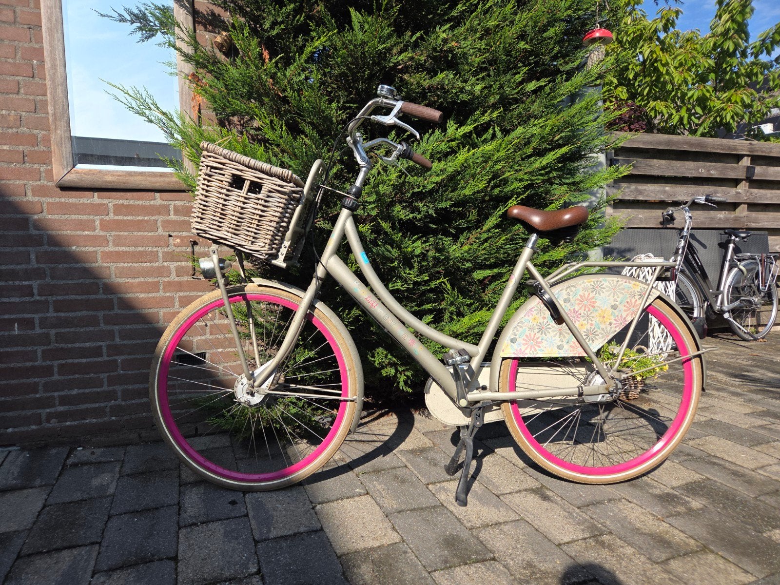Dames/mamafiets 28 inch, Fietsen en Brommers, Overige merken, (Extra) lage instap, Ophalen of Verzenden, Trommelrem