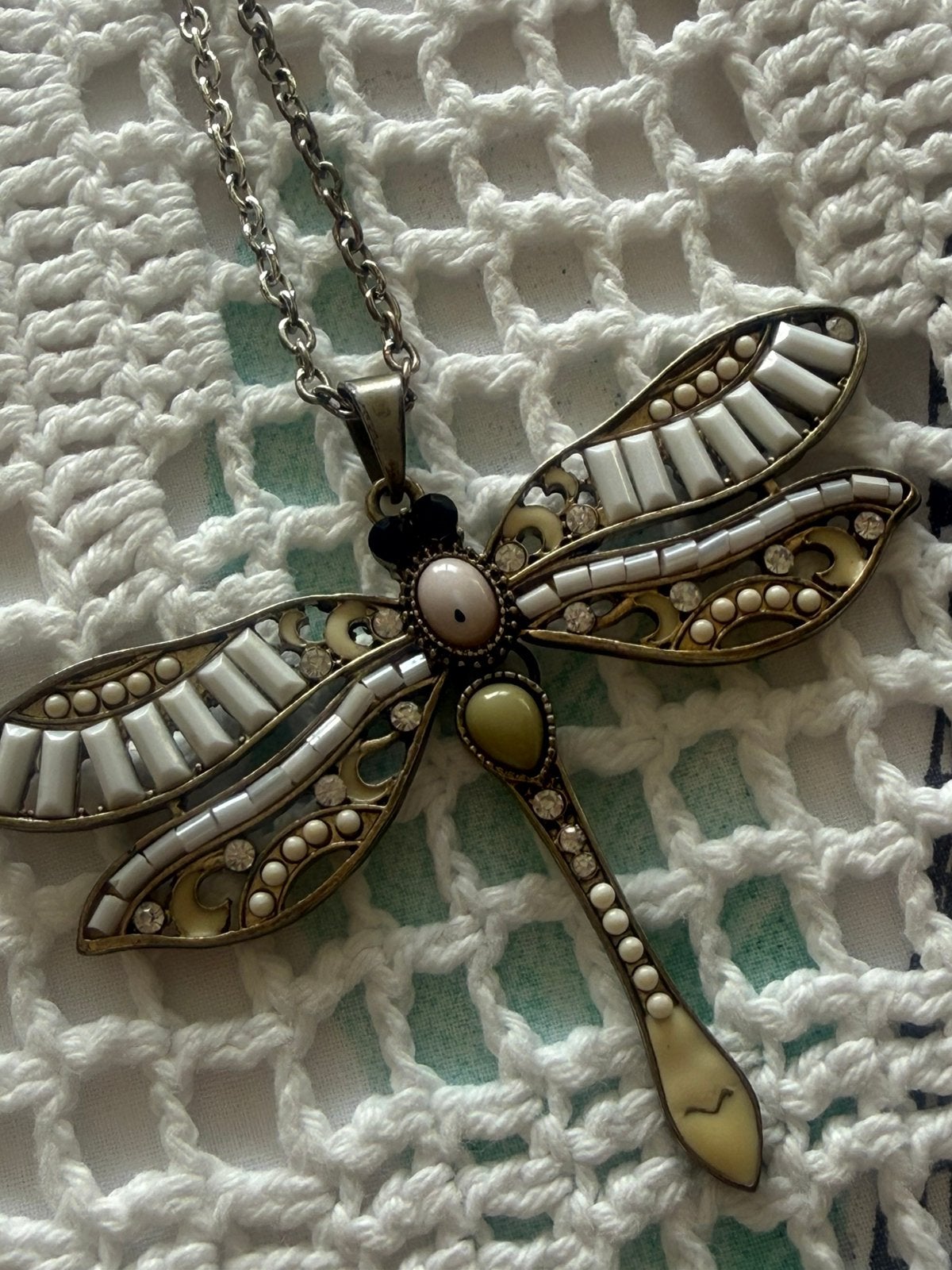 Libelle aan hanger, Ophalen of Verzenden, Zo goed als nieuw, Overige materialen