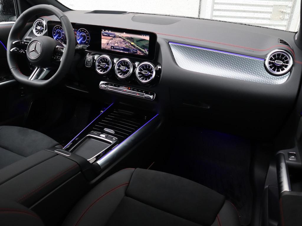 Mercedes-Benz EQA 250+ Business Solution AMG 71 kWh, Zwart, 445 min, Zwart, SUV of Terreinwagen