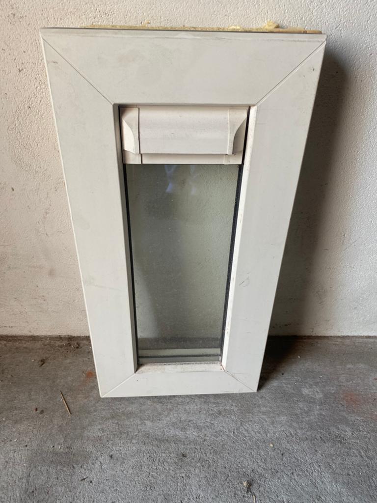 Kunststof kozijn, Ophalen, Zo goed als nieuw, Minder dan 80 cm