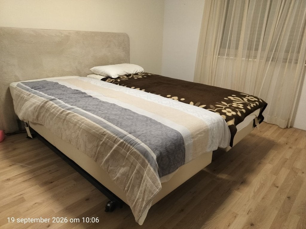 Well-Fair LevelFit elektrische bedden, extra lang, Ophalen, 90 cm, Eenpersoons, Beige