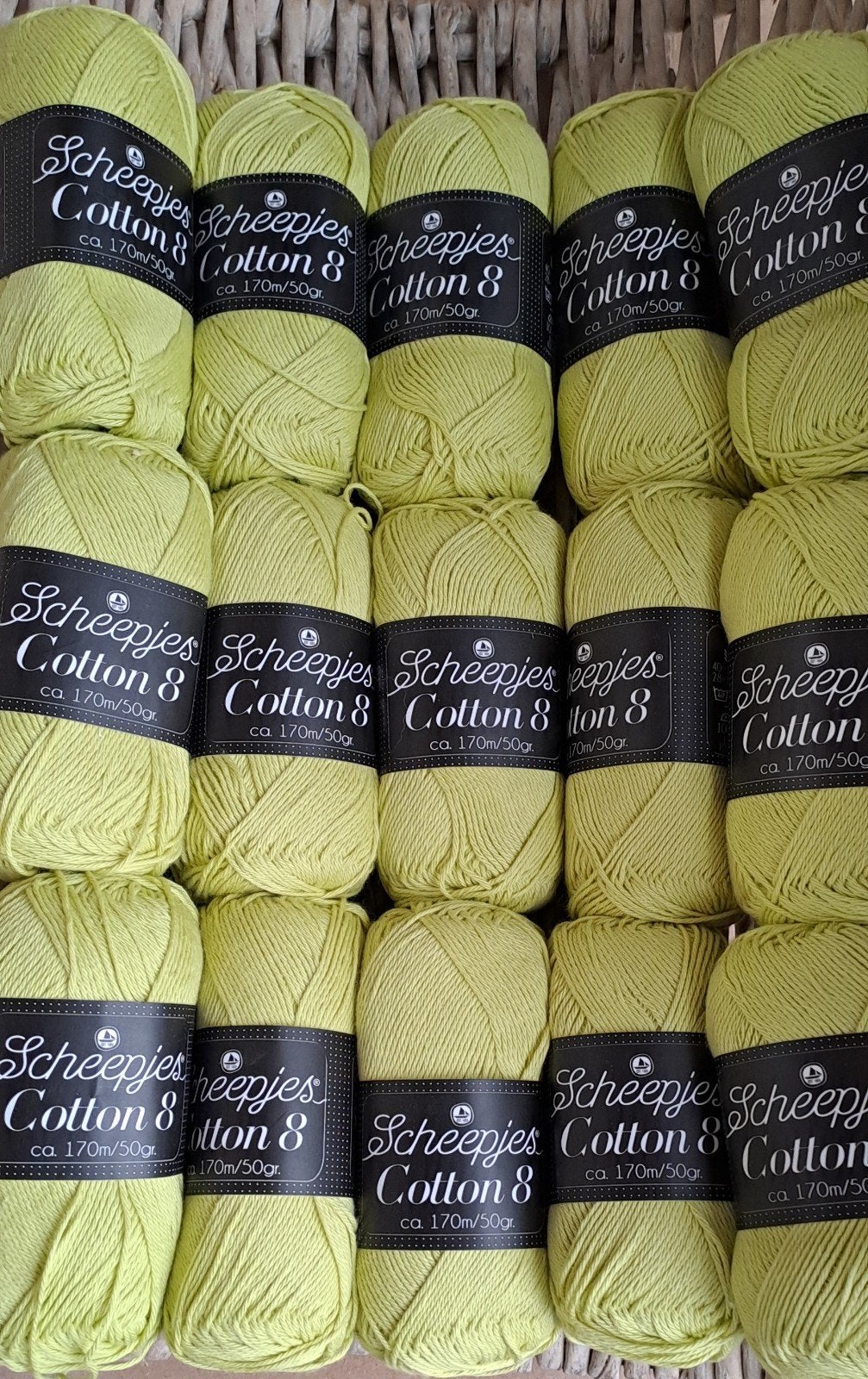 Nieuw 15 bollen Scheepjes Cotton 8 katoen garen - lime groen, Hobby en Vrije tijd, Ophalen of Verzenden, Nieuw, Breien of Haken