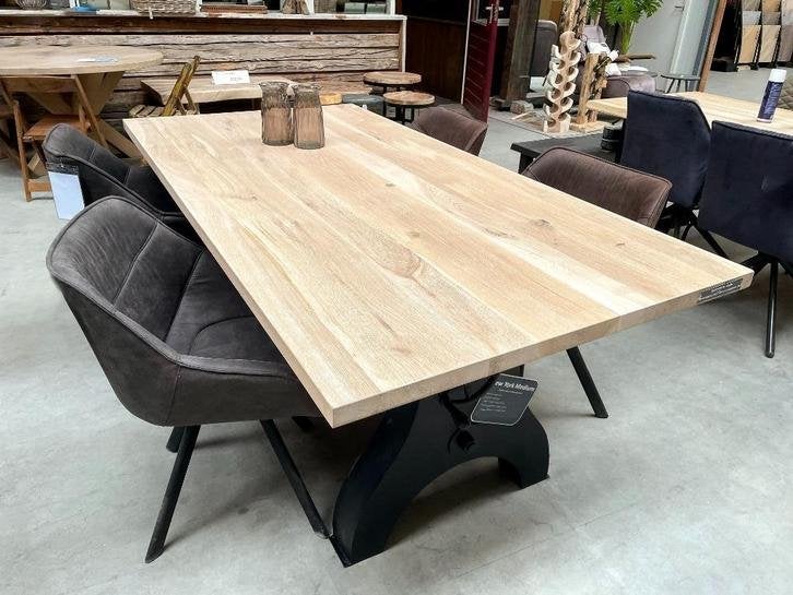 Eettafel - Tafelblad - Massief Eiken Recht - 40 mm dik, Niet ingevuld, Vijf personen of meer, Rechthoekig, Niet ingevuld