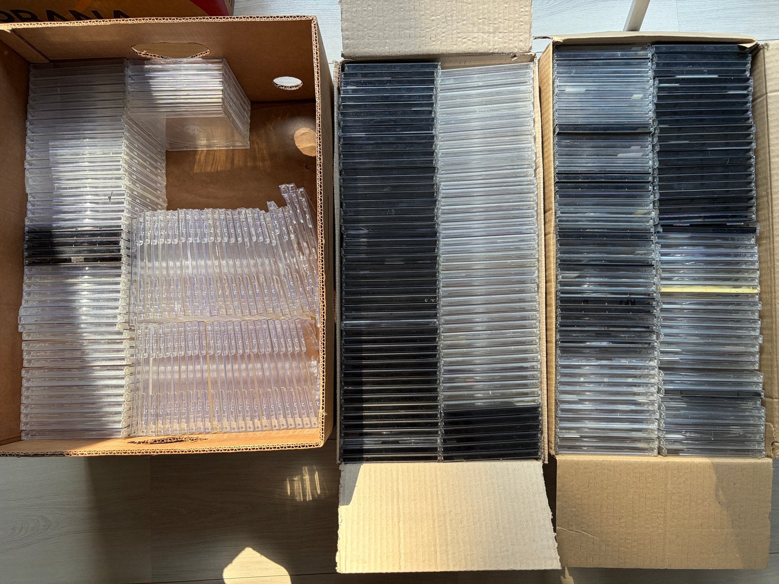 Lege CD-doosjes, ruim 250 stuks. En 50 plus zonder deksel., Ophalen, Gebruikt
