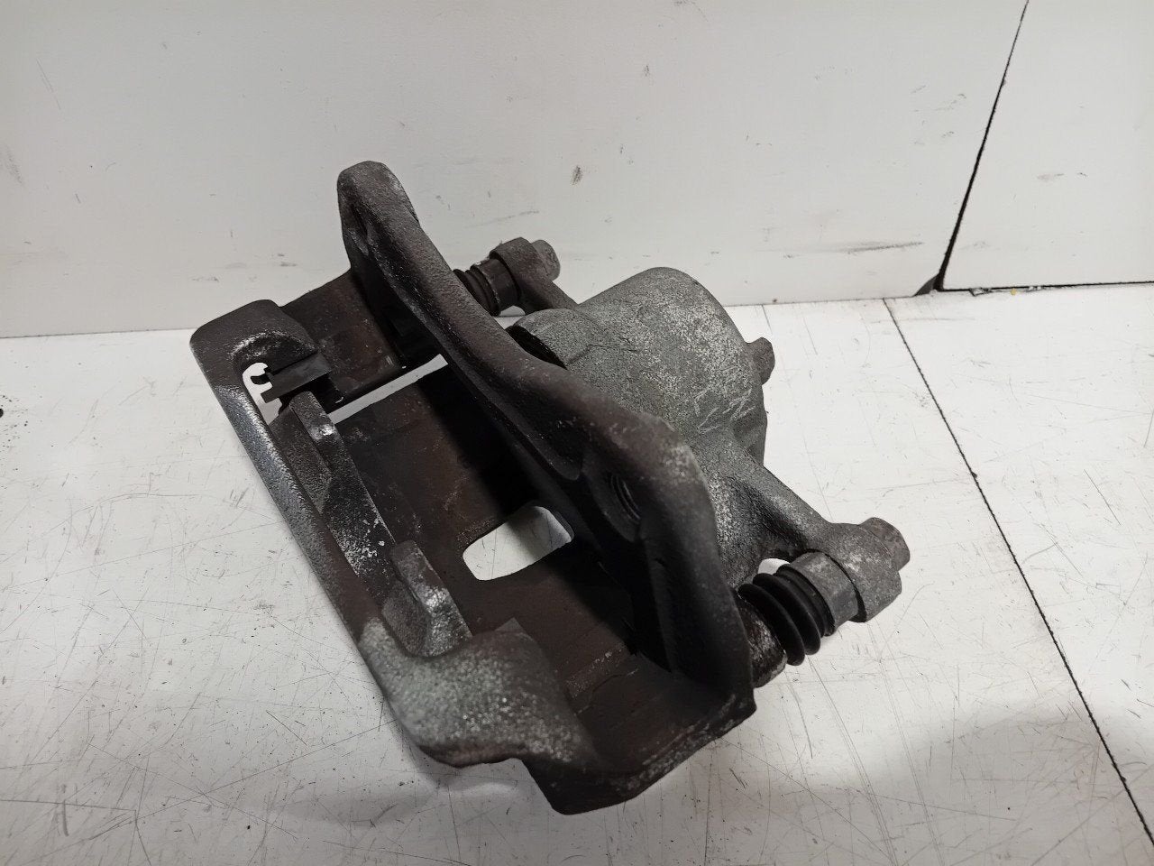 Foto 5 van Remklauw links voor Hyundai i10