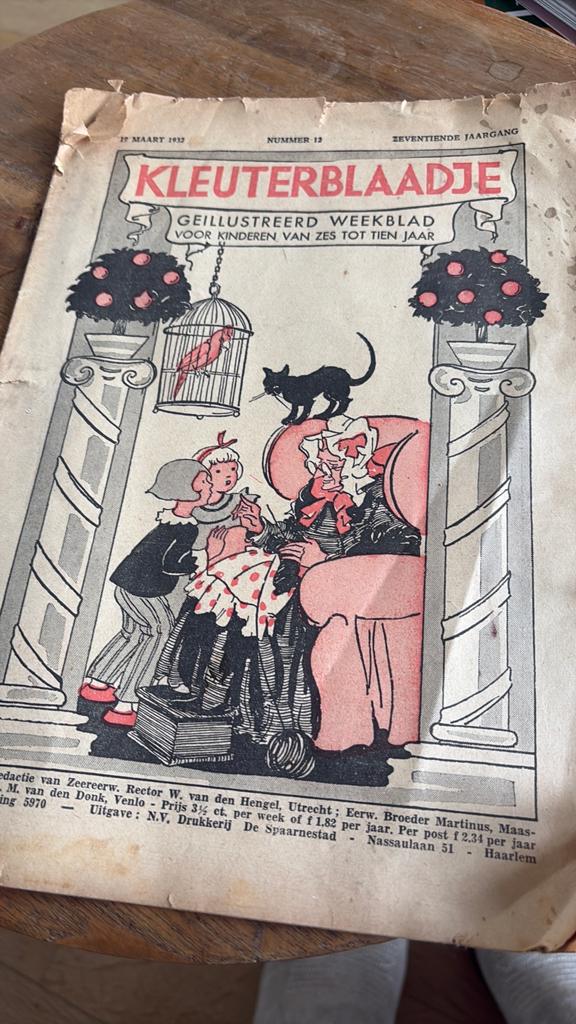 Kleuter blaadje 1932 Roosendaal helmond den helder enschede, Antiek en Kunst, Antiek | Boeken en Bijbels, Ophalen of Verzenden