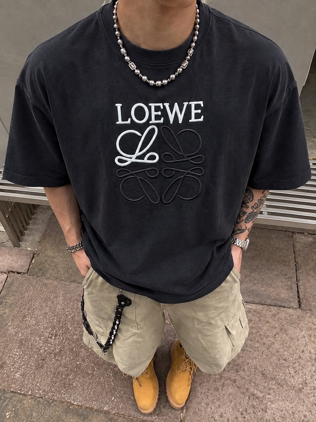 Loewe T-shirt Zwart met Geborduurd Logo - Maat S, Kleding | Heren, Ophalen of Verzenden, Nieuw, Maat 46 (S) of kleiner, Zwart