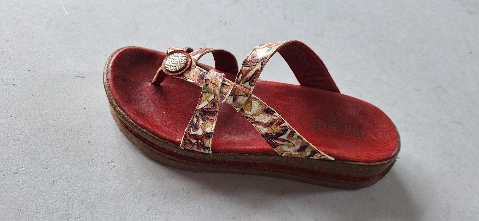 THINK slippers teenslippers maat 37.5, Slippers, Overige kleuren, Think!, Ophalen of Verzenden