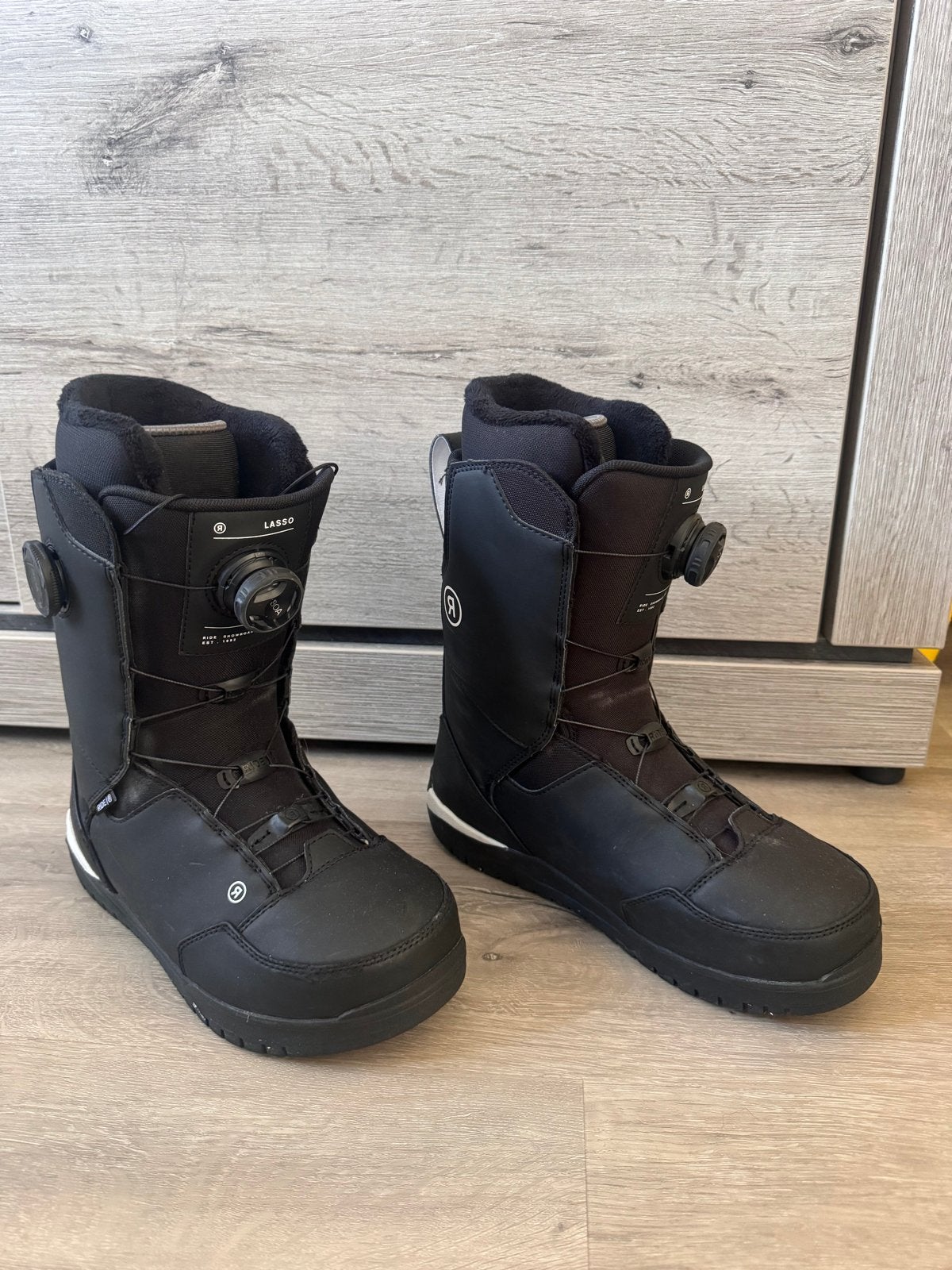 Burton bindingen en Lasso snowboardschoenen, Overige merken, 160 tot 180 cm, Schoenen, Ophalen of Verzenden