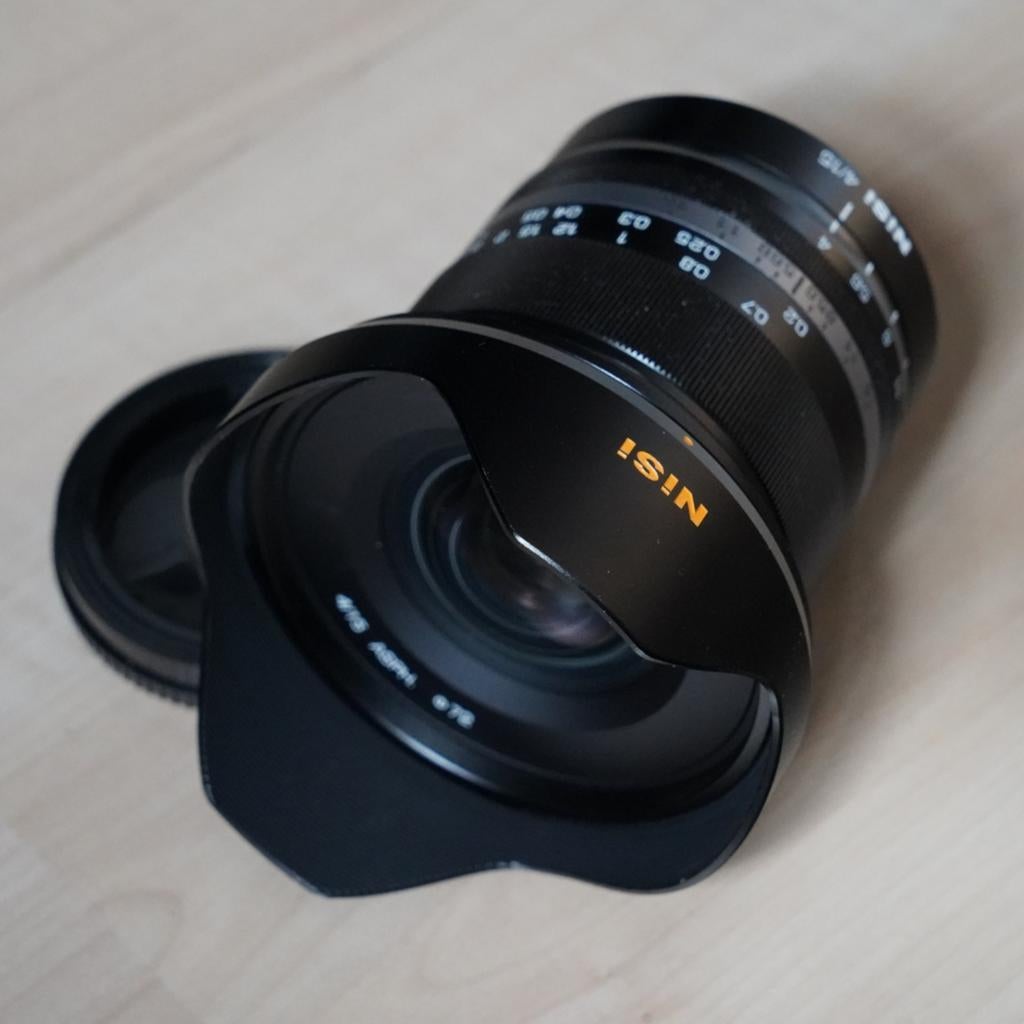 NISI 15mm f4 Sony FE groothoek / fisheye lens, Ophalen of Verzenden, Zo goed als nieuw, Groothoeklens