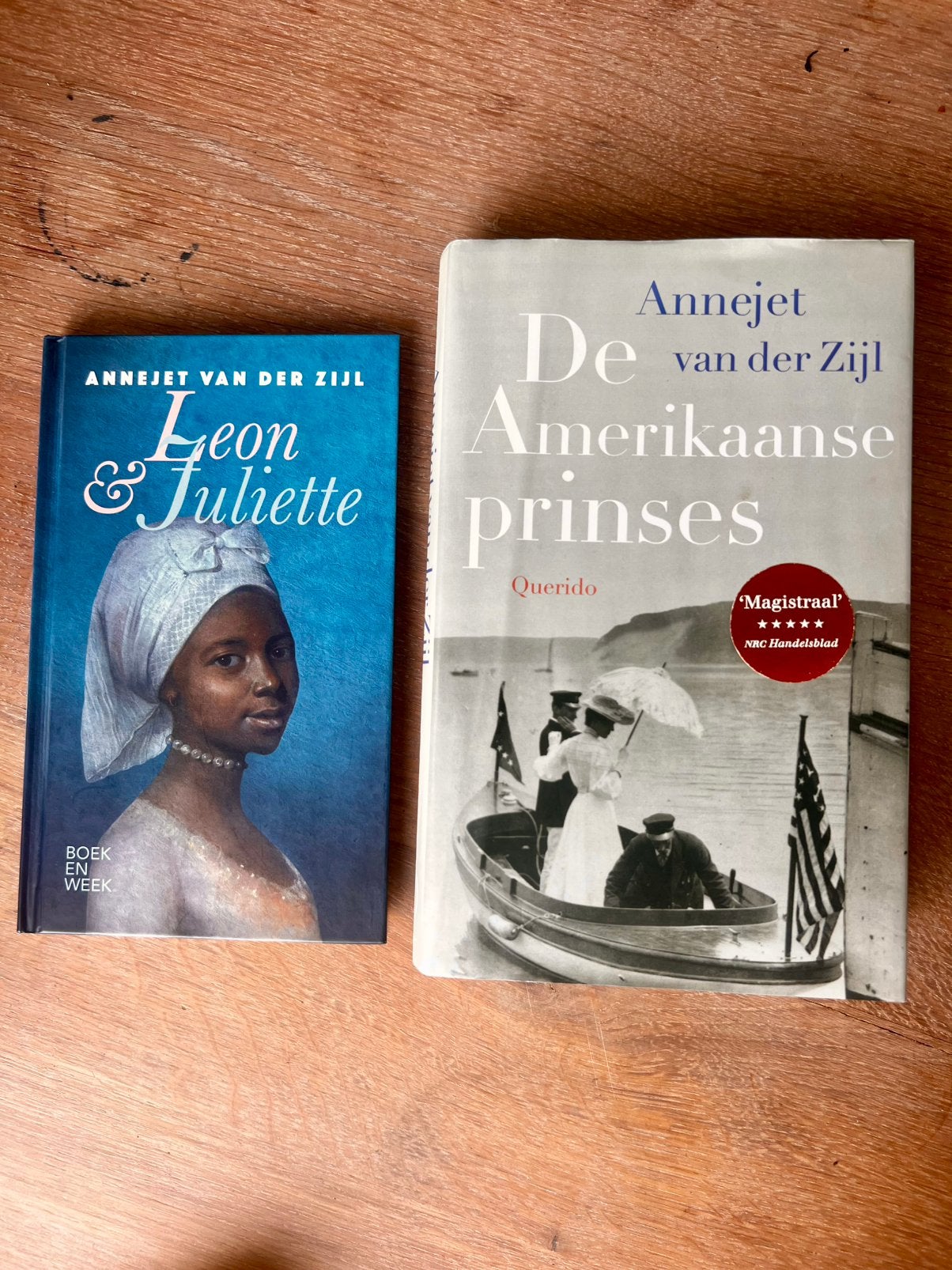 Boeken Annejet van der Zijl: Leon & Juliette en De Amerikaan, Ophalen of Verzenden, Gelezen