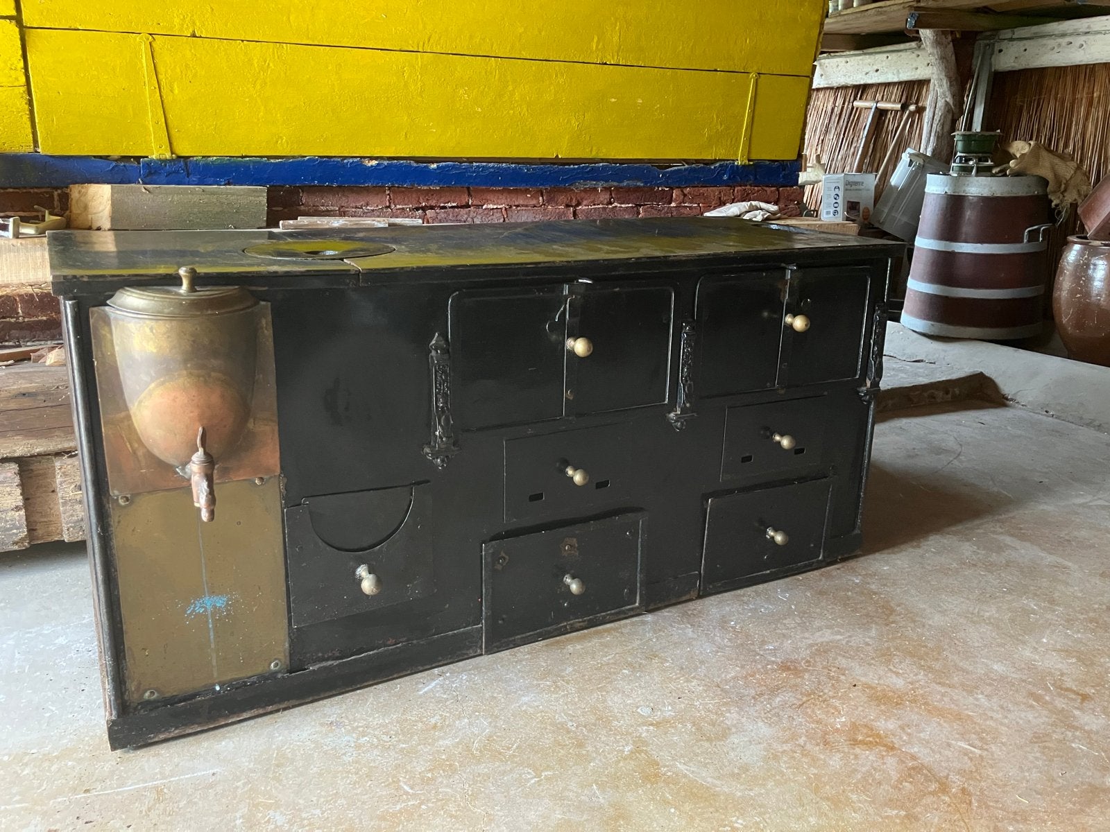 Antiek fornuis met waterreservoir - Decoratief, Ophalen, Minder dan 85 cm, 60 cm of meer, 3 kookzones of minder