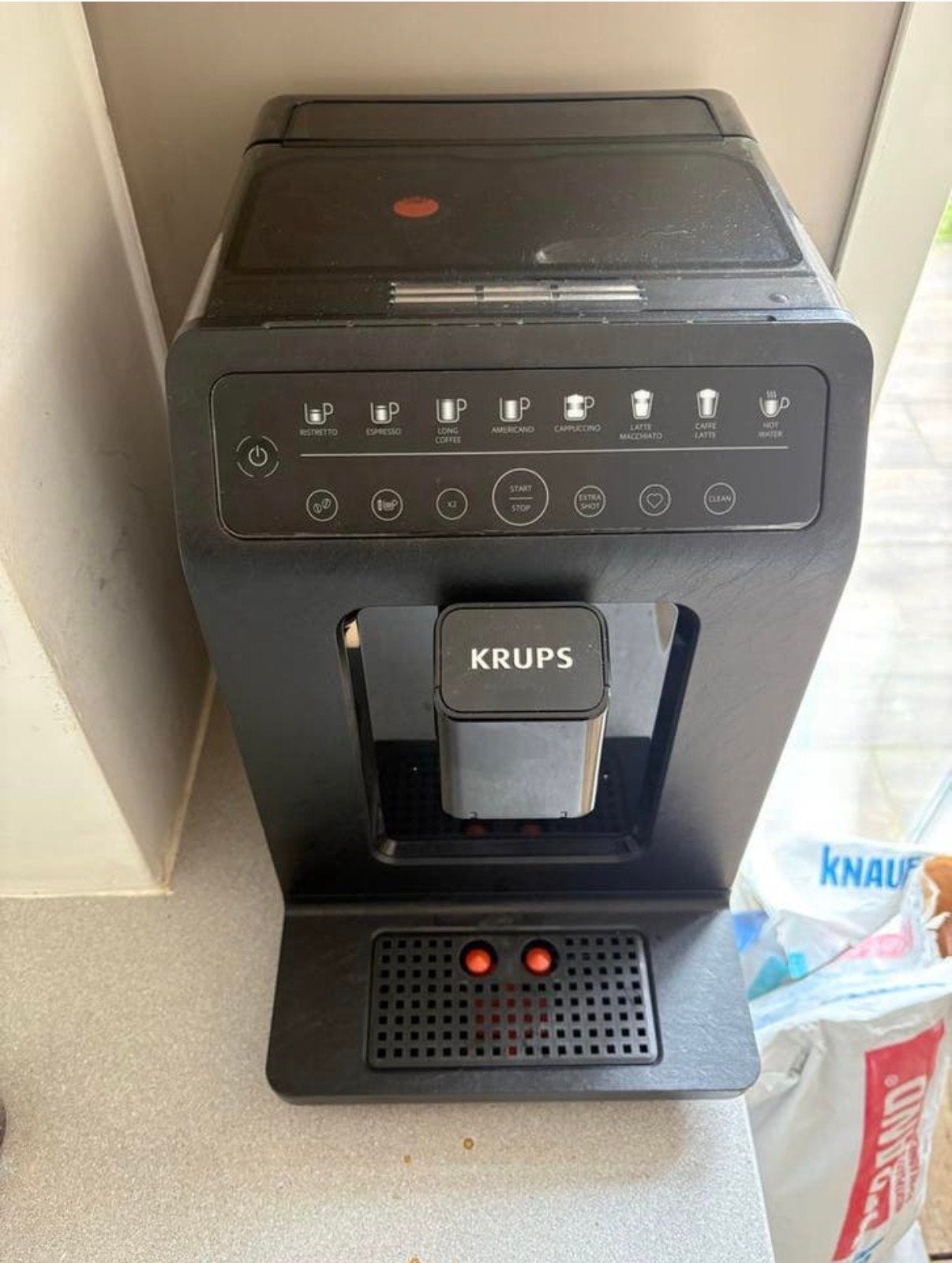 Krups Evidence Eco Volautomatische Espressomachine, Afneembaar waterreservoir, 10 kopjes of meer, Koffiemachine, Zo goed als nieuw