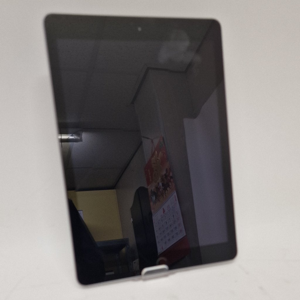Apple iPad 5e Gen A1822 32GB Zilver | incl garantie, Apple, Gebruikt, Support@apple.com, One Apple Park Way
Cupertino, CA 95014
United States