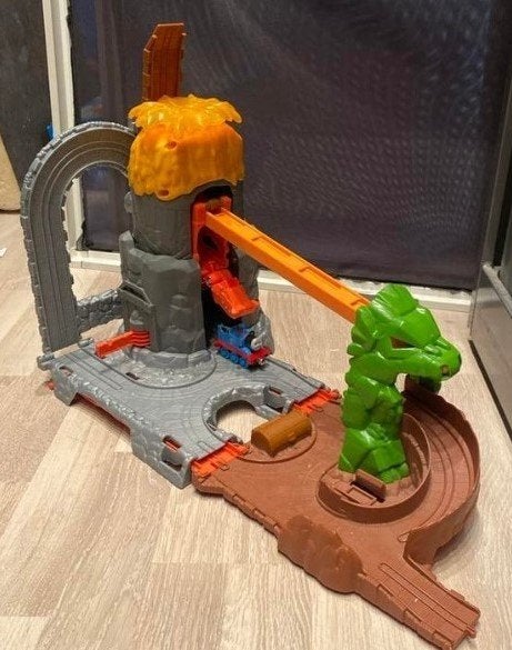 Thomas de trein met achtbaanbakje en dyno kop, Ophalen of Verzenden, Zo goed als nieuw