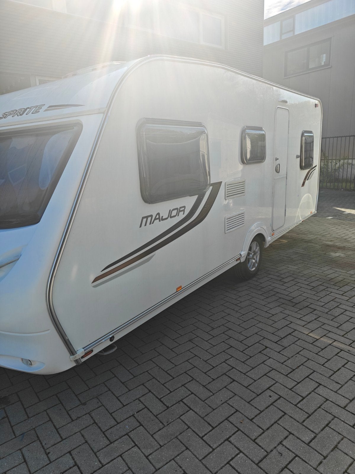 WAUW! Sprite caravan met 3-voudig stapelbed te koop! 6 pers!, Info@swiftgroup.co.uk, Bedrijf, Swift Group Ltd., Dunswell Road, Cottingham, East Yorkshire, HU16 4JX, UK