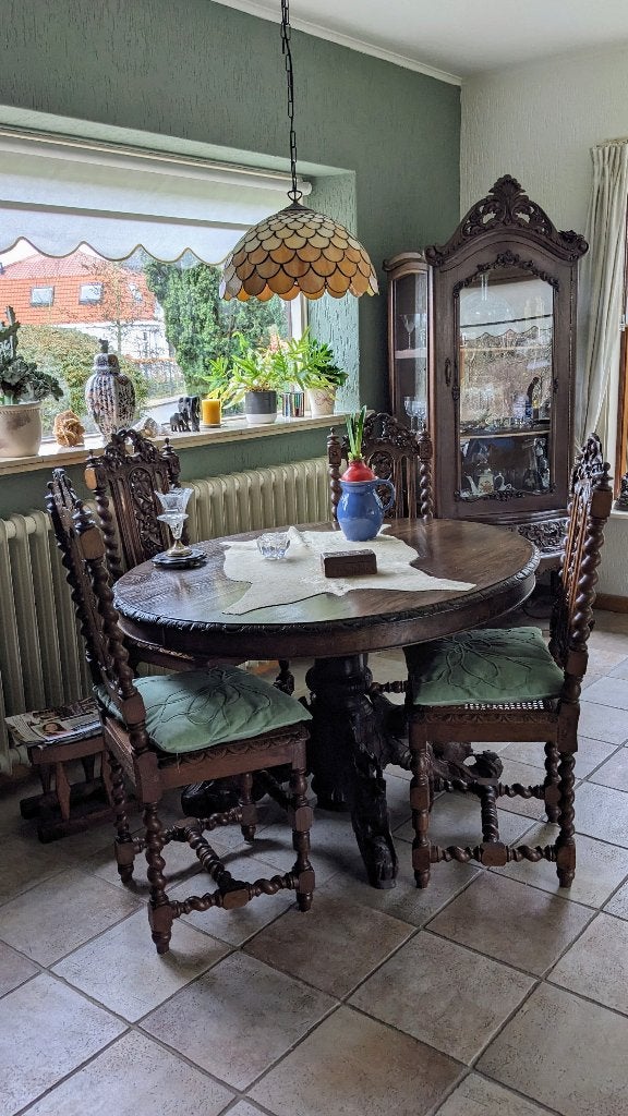 Antieke  vossekop eettafel en stoelen, Ophalen