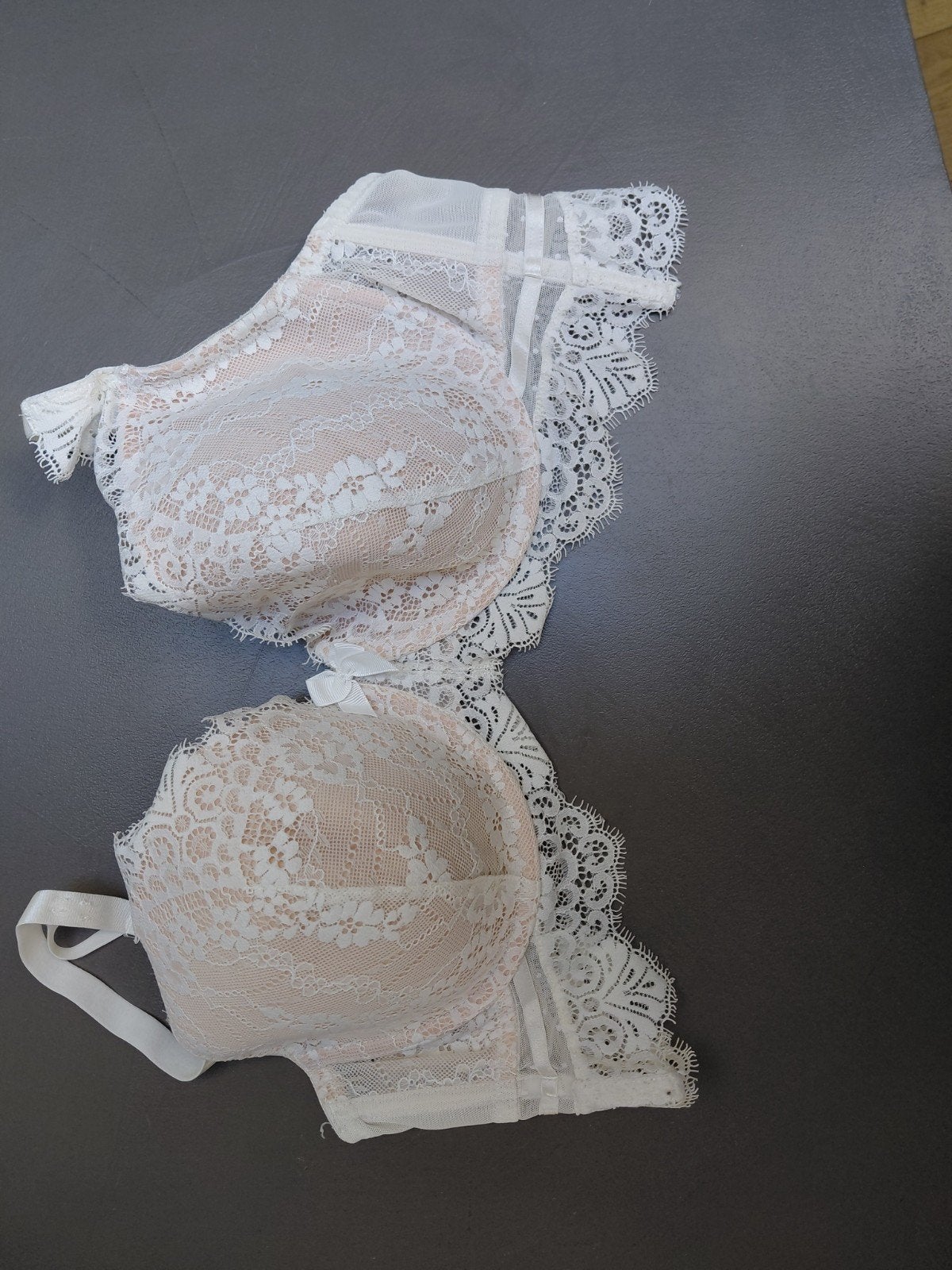 Hunkemöller BH met kant - Wit, Kleding | Dames, Hunkemöller, Ophalen of Verzenden, Wit, BH
