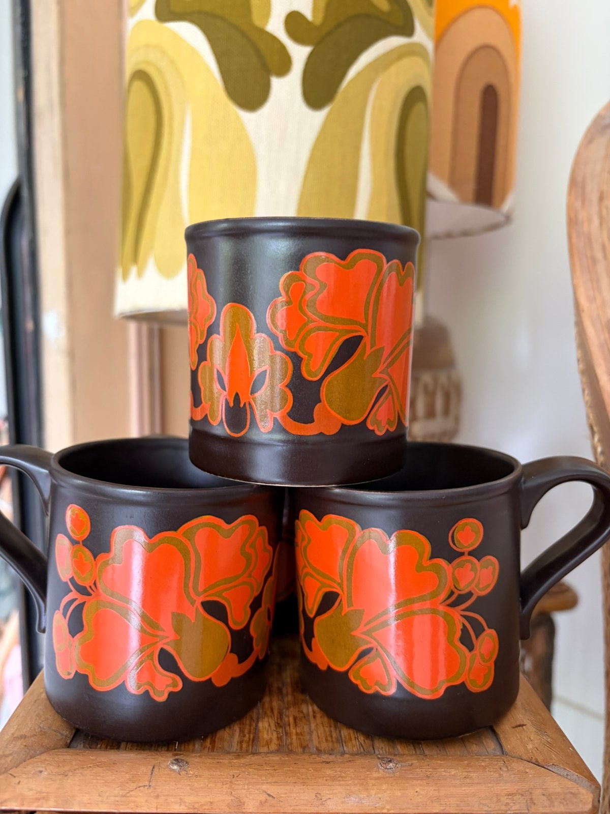 4 x vintage flower power jaren ‘70 mok Staffordshire, Ophalen of Verzenden