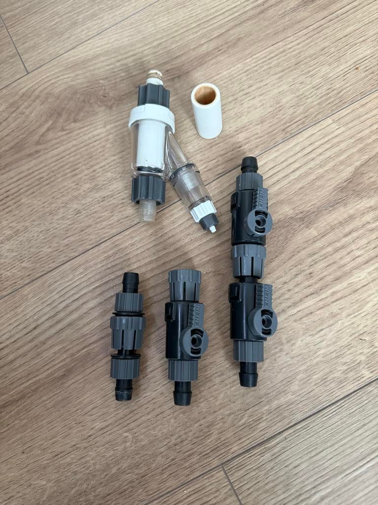 Eheim 12mm dubbele afsluitkraan e.a., Ophalen of Verzenden, Gebruikt, Overige typen, Eheim