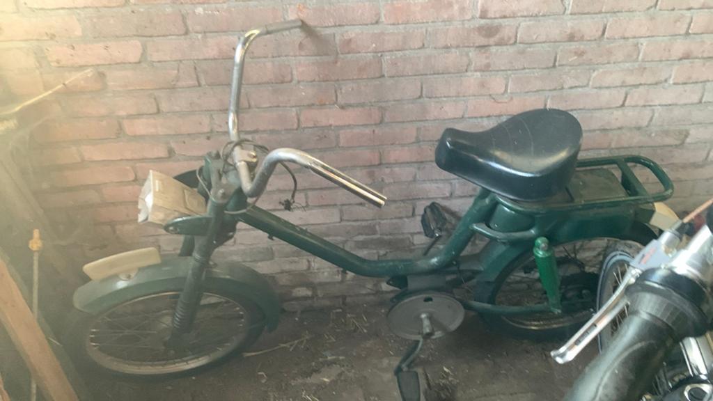 Opknapper/oldtimer/peug/brommer frame, Ophalen of Verzenden, Zo goed als nieuw