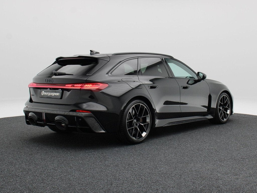 Audi RS5 Avant e-hybrid quattro | 21 inch | RS Sportstoelen, Auto's, Audi, Automaat, RS5, Plug-in hybride, Hybride Elektrisch/Benzine