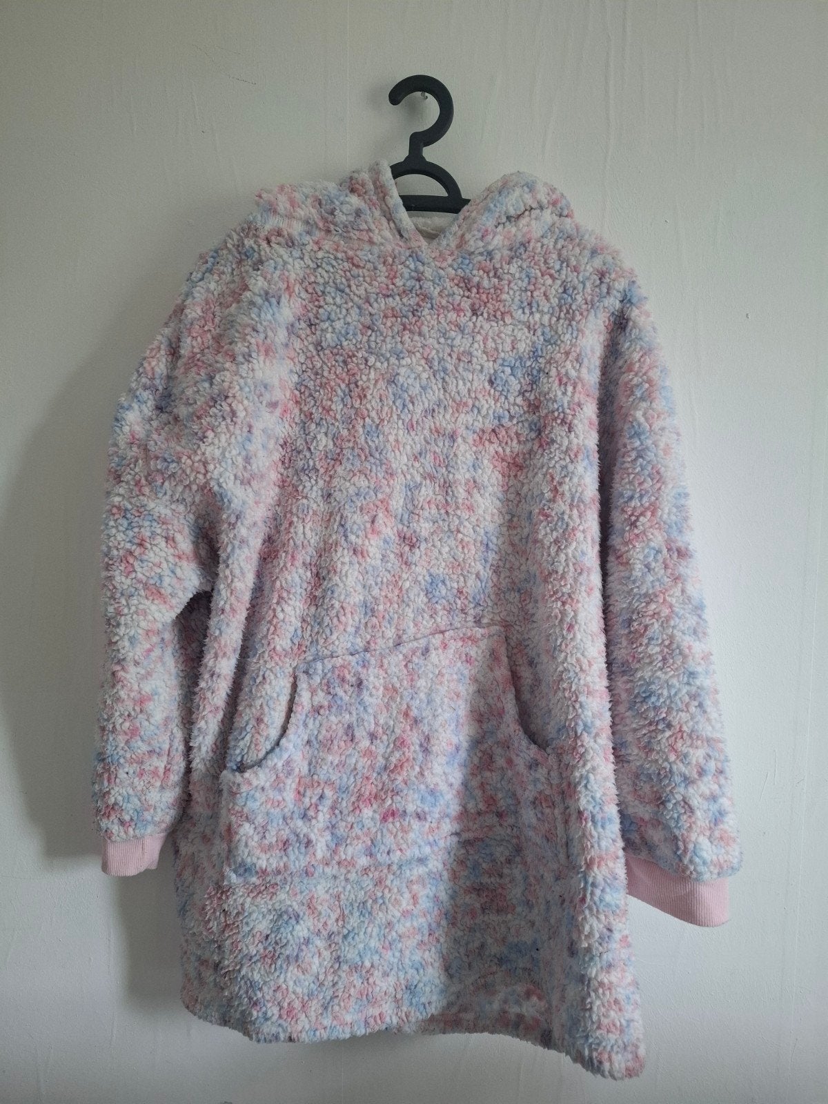 Primark Oversized Hoodiedeken L-XL, Kleding | Dames, Maat 42/44 (L), Ophalen of Verzenden, Zo goed als nieuw, Meerkleurig