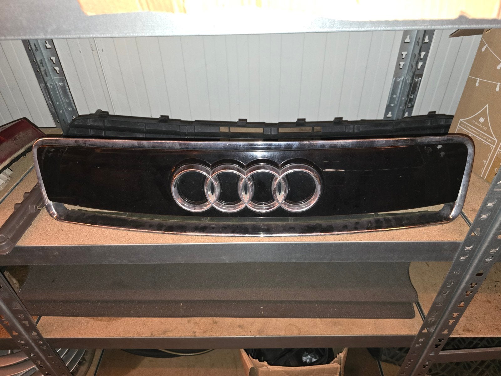 Grille Audi A2, Gebruikt, Voor, Motorkap, Audi