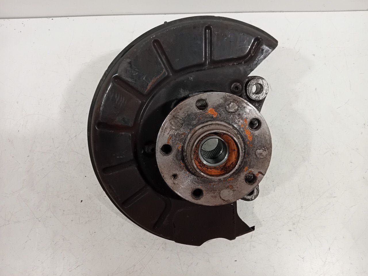 Wielnaaf rechts voor Volkswagen Passat, Onderdelen@venauto.nl, Van der Ven Autorecycling B.V., Gebruikt, Ettenseweg 76, 4706 PB Roosendaal, The Netherlands
