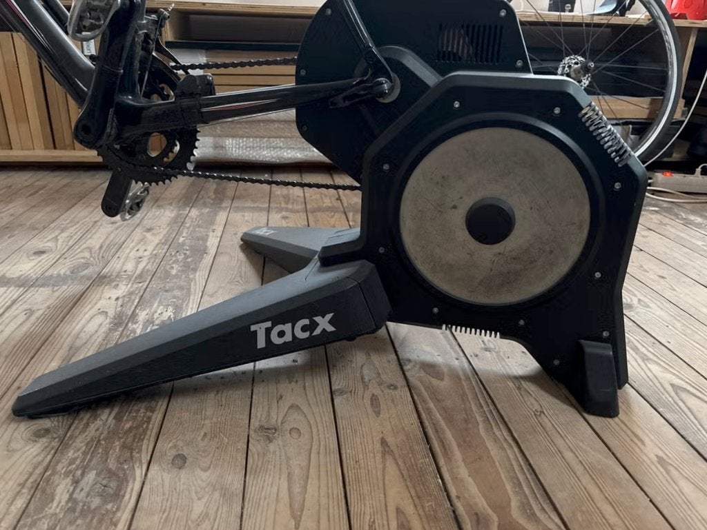Tacx Flux smart trainer - gebruikt, Sport en Fitness, Wielrennen, Ophalen, Gebruikt, Overige typen