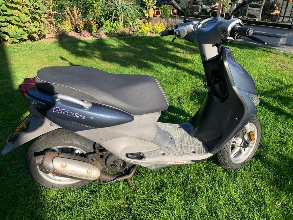 Scooter Yamaha Neos 2t, Fietsen en Brommers, Scooters | Yamaha, Ophalen, Gebruikt, Maximaal 45 km/u, Benzine