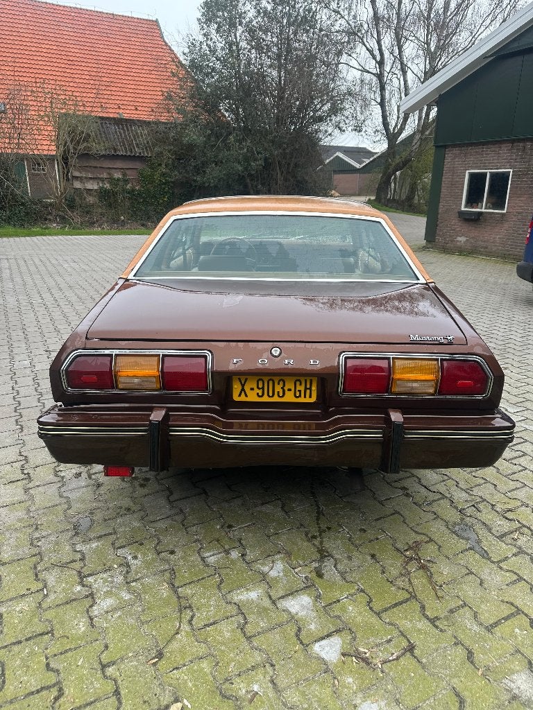 Ford Mustang Mach II, Bruin, 4 stoelen, Handgeschakeld, Particulier