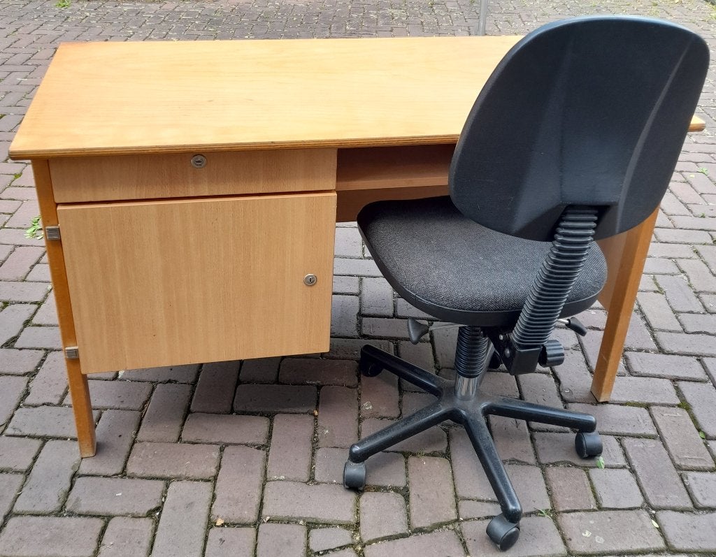 bureau hout kantoorbureau studenten bureaustoel, Huis en Inrichting, Bureaus, Ophalen, Gebruikt, Scandinavisch, Kinderbureau