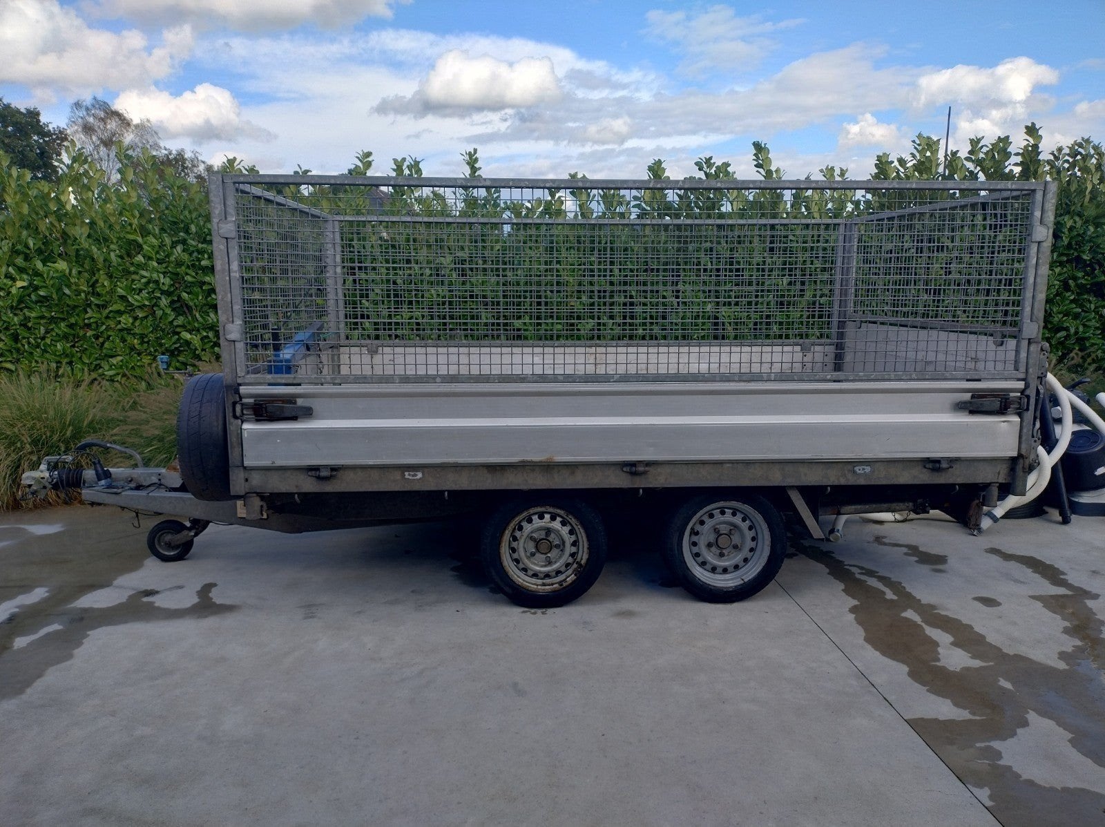 Hapert 3-zijdige elektrische kipper loofrekken rijplaten, Ophalen of Verzenden