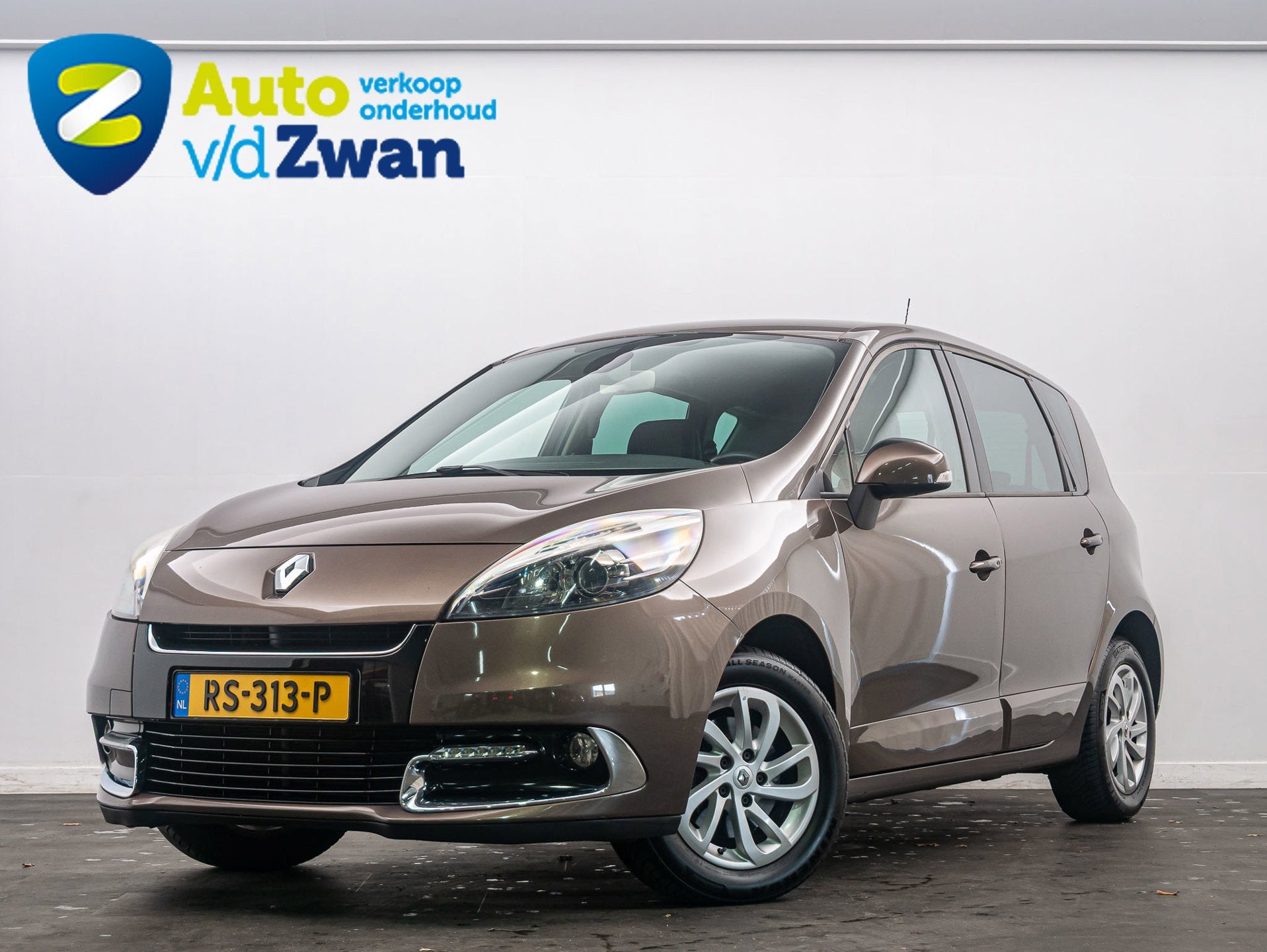 Renault Scénic 1.5 dCi Dynamique Navi/Clima/Cruise, Auto's, Euro 5, 730 kg, Gebruikt, Zwart