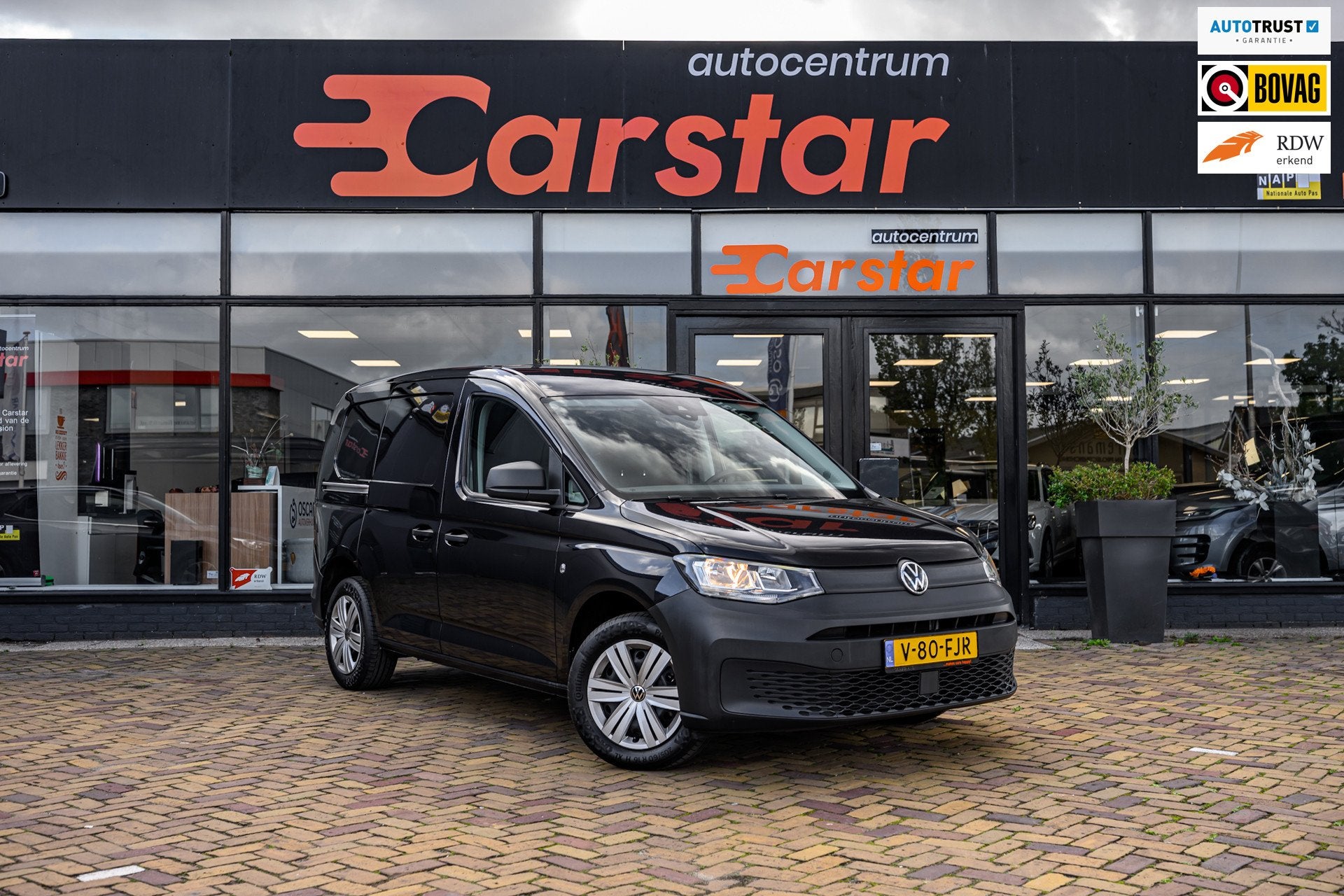 Volkswagen Caddy Cargo 2.0 TDI Trend|Cruise|Pdc|Car-Play, Voorwielaandrijving, Dealer onderhouden, Stof, Gebruikt