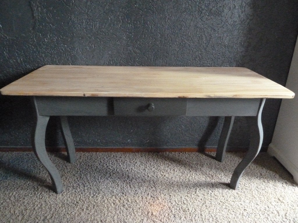 grijze side table, Huis en Inrichting, Ophalen, Gebruikt, 100 tot 150 cm, 25 tot 50 cm