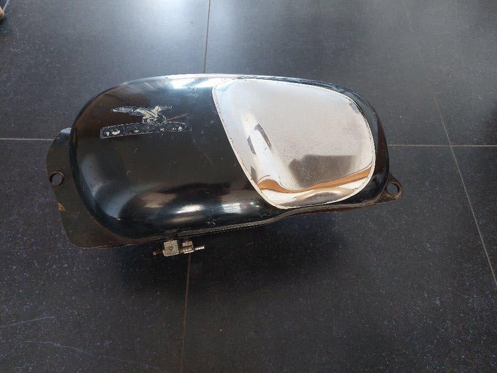 Tank Moto Guzzi V7 , Bj. 1971, Motoren, Onderdelen | Oldtimers, Ophalen, Gebruikt