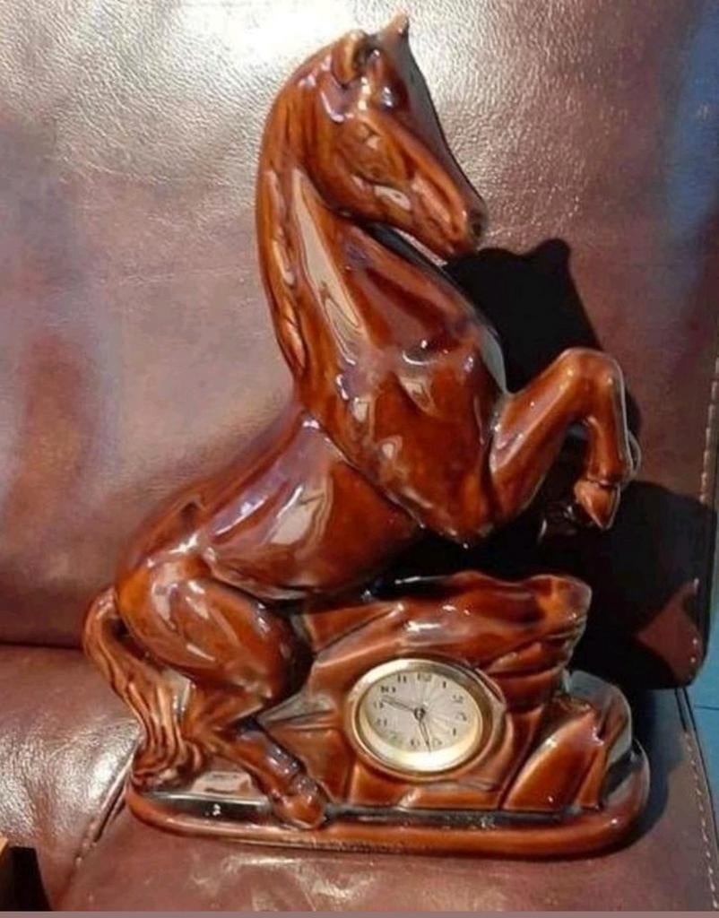 Prachtig vintage paardenbeeld met ingebouwde klok.keramiek, Ophalen of Verzenden