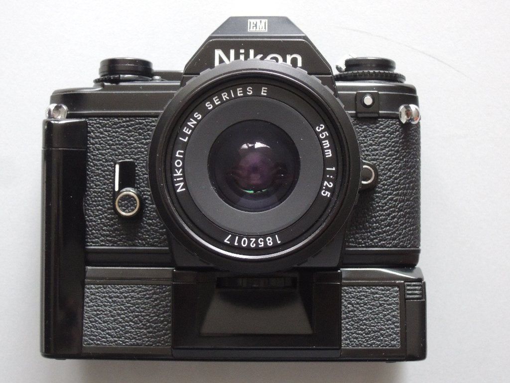 Nikon EM 35mm E lens en MD-E motordrive, Gebruikt, 35 mm, Nikon, Nikon F-mount