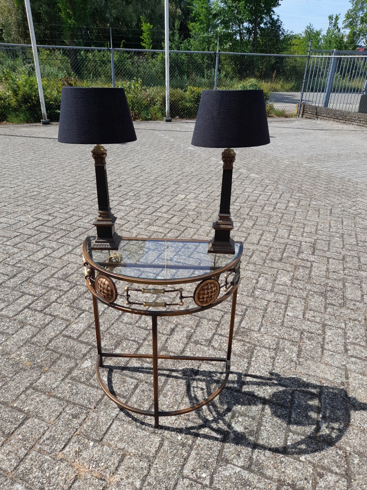 Mooie side tafel, Ophalen
