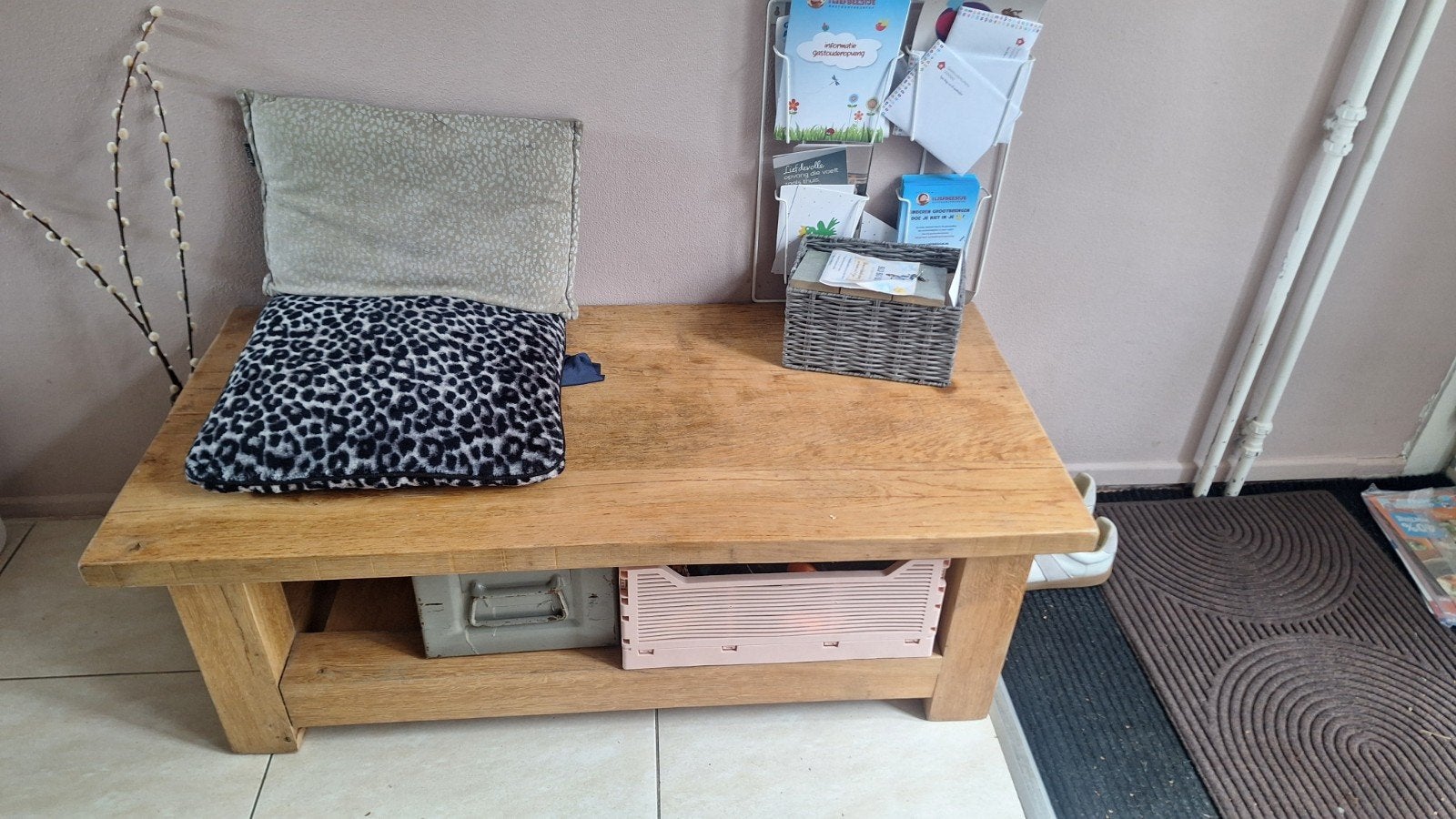 Massief eiken salontafel / bankje met vlek, Ophalen, Gebruikt, Eikenhout