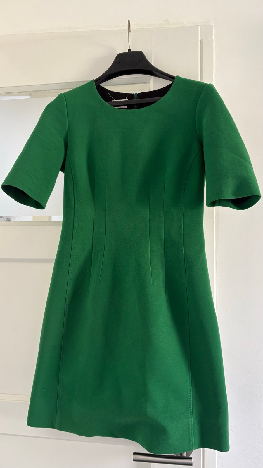 Vanilia Groene Getailleerde Jurk met 3/4 Mouwen - Maat 38, Maat 38/40 (M), Verzenden, Knielengte, Gedragen